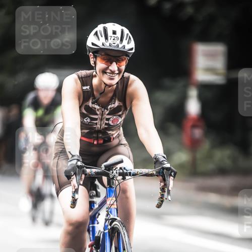 13.09.2026 - Stadtparktriathlon H.Heesch http://msf.ph/oto/10317095 13.09.2026 11:52:49 Radfahren 709, 721, 729, 747, 756, 760, 829, 861, 895, 938 meine-sportfotos.de