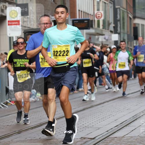 13.09.2026 - 21. swb-Marathon Bremen Strokosch-Dieckow http://msf.ph/oto/10317133 13.09.2026 10:57:34 Ziel 10078, 10460, 10543, 10559, 10565, 10707, 10728, 10826, 11136, 11153, 11332, 11532, 11568, 11824, 11856, 11863, 12222, 12228, 12231, 12264, 12427, 12551, 12555, 10166, 10177, 10226, 10300, 10394, 10517, 10518, 10687, 10969, 11106, 11245, 11365, 11480, 11498, 11609, 11734, 11965, 11966, 12037, 12111, 12222, 12263, 12372, 12382, 12383, 12400, 12411 meine-sportfotos.de