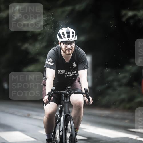 13.09.2026 - Stadtparktriathlon H.Heesch http://msf.ph/oto/10317145 13.09.2026 13:00:50 Radfahren 1228, 1230, 1274, 1282, 1285, 1314, 1319, 1341 meine-sportfotos.de
