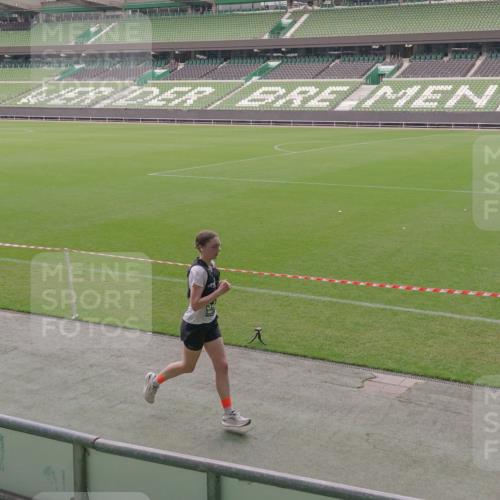 13.09.2026 - 21. swb-Marathon Bremen Michael Burmester http://msf.ph/oto/10317152 13.09.2026 12:52:18 Laufen im Stadion 102, 107, 235, 335, 683, 734, 771, 792, 863, 1033, 1043, 1125, 1146, 1162, 1232, 1252, 1297, 1455, 1492, 1510, 1528, 1542, 1613, 1646, 1955, 1970, 2007, 2008, 2043, 2203, 2350, 2447, 2480, 2498, 2759, 2767, 2847, 2858, 3085, 3149, 3236, 3336, 3362, 3440, 3448, 3484, 3566, 3703, 3830, 3899, 3959, 3988, 4165, 4283, 4429, 4473, 4475, 4571, 4573, 4582, 4605, 4727, 4781, 4782, 4895, 5079, 5152, 5168, 5379, 5521, 5696, 6274, 8033, 8798 meine-sportfotos.de