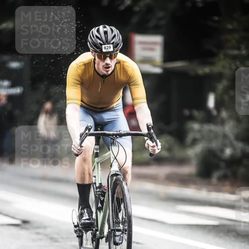 13.09.2026 - Stadtparktriathlon H.Heesch http://msf.ph/oto/10317172 13.09.2026 11:52:53 Radfahren 709, 721, 729, 747, 756, 829, 854, 887, 895 meine-sportfotos.de