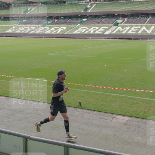13.09.2026 - 21. swb-Marathon Bremen Michael Burmester http://msf.ph/oto/10317174 13.09.2026 12:52:23 Laufen im Stadion 102, 107, 235, 683, 734, 771, 792, 863, 985, 1033, 1043, 1125, 1146, 1162, 1232, 1252, 1297, 1455, 1492, 1528, 1542, 1646, 1955, 2007, 2008, 2043, 2203, 2350, 2447, 2480, 2498, 2759, 2767, 2847, 2858, 3085, 3149, 3236, 3336, 3362, 3440, 3448, 3566, 3703, 3830, 3899, 3959, 3988, 4165, 4283, 4429, 4475, 4571, 4573, 4582, 4605, 4727, 4781, 4782, 4895, 5079, 5152, 5168, 5379, 5521, 5696, 6274, 8033, 8798 meine-sportfotos.de