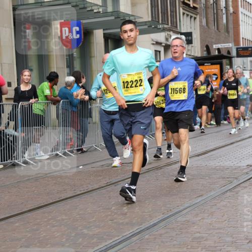 13.09.2026 - 21. swb-Marathon Bremen Strokosch-Dieckow http://msf.ph/oto/10317179 13.09.2026 10:57:35 Ziel 10078, 10460, 10543, 10559, 10565, 10604, 10707, 10728, 10826, 11136, 11153, 11332, 11532, 11568, 11824, 11856, 11863, 12228, 12231, 12264, 12427, 12551, 12555, 10177, 10226, 10300, 10394, 10517, 10518, 10687, 11106, 11245, 11365, 11480, 11498, 11609, 11734, 11965, 11966, 12037, 12111, 12222, 12263, 12372, 12382, 12383, 12400, 12411 meine-sportfotos.de