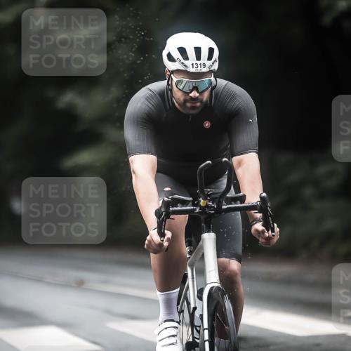 13.09.2026 - Stadtparktriathlon H.Heesch http://msf.ph/oto/10317207 13.09.2026 13:00:55 Radfahren 1228, 1230, 1274, 1319, 1324, 1367 meine-sportfotos.de