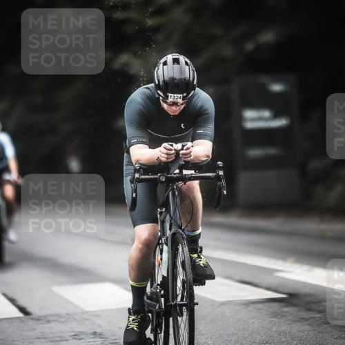 13.09.2026 - Stadtparktriathlon H.Heesch http://msf.ph/oto/10317238 13.09.2026 13:00:58 Radfahren 1228, 1319, 1324, 1367 meine-sportfotos.de