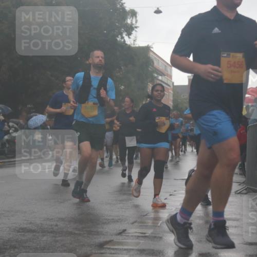 13.09.2026 - Kiel Lauf Markus Tischler http://msf.ph/oto/10317318 13.09.2026 10:47:55 Fleethörn 7437, 5456 meine-sportfotos.de