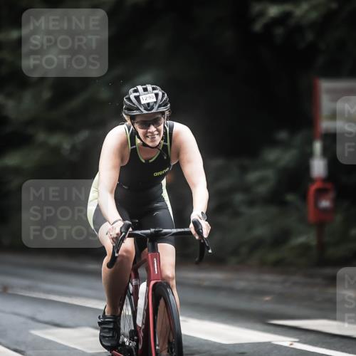 13.09.2026 - Stadtparktriathlon H.Heesch http://msf.ph/oto/10317368 13.09.2026 13:01:06 Radfahren 1209, 1216, 1298, 1321, 1325, 1367, 1400 meine-sportfotos.de