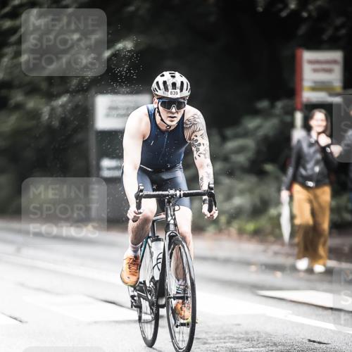 13.09.2026 - Stadtparktriathlon H.Heesch http://msf.ph/oto/10317446 13.09.2026 11:53:12 Radfahren 720, 798, 839, 844, 866 meine-sportfotos.de