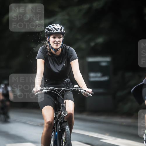 13.09.2026 - Stadtparktriathlon H.Heesch http://msf.ph/oto/10317478 13.09.2026 13:01:13 Radfahren 1119, 1188, 1209, 1216, 1229, 1294, 1325, 1362, 1387, 1388, 1400 meine-sportfotos.de