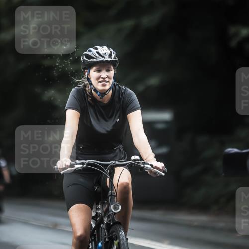 13.09.2026 - Stadtparktriathlon H.Heesch http://msf.ph/oto/10317482 13.09.2026 13:01:13 Radfahren 1119, 1188, 1209, 1216, 1229, 1294, 1325, 1362, 1387, 1388, 1400 meine-sportfotos.de