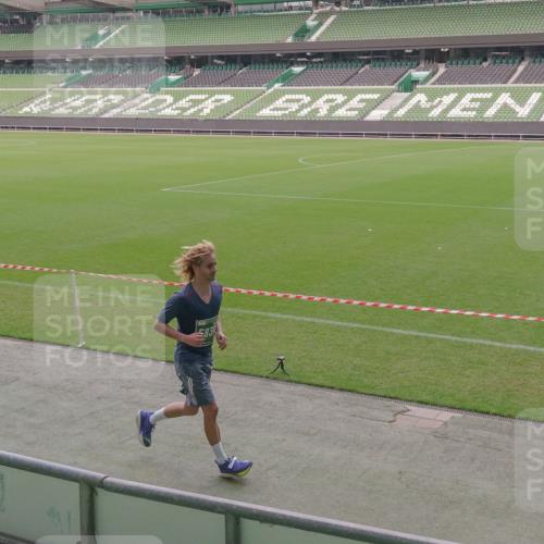 13.09.2026 - 21. swb-Marathon Bremen Michael Burmester http://msf.ph/oto/10317492 13.09.2026 12:52:46 Laufen im Stadion 102, 107, 145, 235, 376, 541, 615, 616, 683, 734, 755, 792, 863, 982, 985, 987, 1033, 1043, 1056, 1125, 1146, 1162, 1232, 1252, 1297, 1433, 1445, 1492, 1528, 1542, 1646, 1664, 1704, 1707, 1814, 1955, 2007, 2008, 2043, 2203, 2280, 2350, 2362, 2401, 2422, 2447, 2454, 2480, 2498, 2759, 2767, 2820, 2847, 2858, 2997, 3085, 3149, 3236, 3336, 3362, 3448, 3566, 3703, 3830, 3899, 3988, 4165, 4283, 4429, 4475, 4571, 4573, 4582, 4605, 4781, 4895, 5079, 5152, 5168, 5379 meine-sportfotos.de