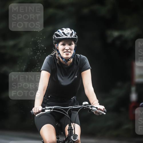 13.09.2026 - Stadtparktriathlon H.Heesch http://msf.ph/oto/10317498 13.09.2026 13:01:13 Radfahren 1119, 1188, 1209, 1216, 1229, 1294, 1325, 1362, 1387, 1388, 1400 meine-sportfotos.de