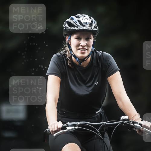 13.09.2026 - Stadtparktriathlon H.Heesch http://msf.ph/oto/10317516 13.09.2026 13:01:13 Radfahren 1119, 1188, 1209, 1216, 1229, 1294, 1325, 1362, 1387, 1388, 1400 meine-sportfotos.de