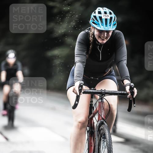 13.09.2026 - Stadtparktriathlon H.Heesch http://msf.ph/oto/10317579 13.09.2026 11:53:28 Radfahren 769, 795, 819, 834, 849, 915 meine-sportfotos.de