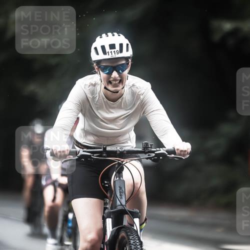 13.09.2026 - Stadtparktriathlon H.Heesch http://msf.ph/oto/10317582 13.09.2026 13:01:19 Radfahren 1079, 1119, 1188, 1214, 1229, 1294, 1362, 1387, 1388 meine-sportfotos.de