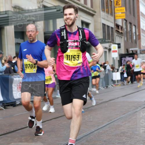 13.09.2026 - 21. swb-Marathon Bremen Strokosch-Dieckow http://msf.ph/oto/10317676 13.09.2026 10:57:44 Ziel 10078, 10494, 10543, 10559, 10565, 10604, 10673, 10707, 10728, 10798, 10826, 10828, 10903, 10914, 10931, 10932, 11136, 11295, 11332, 11388, 11752, 11824, 11856, 11863, 11884, 12231, 12386, 12387, 12427, 12441, 12482, 12551, 12555, 10177, 10226, 10300, 10394, 10460, 11106, 11153, 11245, 11365, 11480, 11498, 11532, 11568, 11734, 11965, 11966, 12037, 12111, 12222, 12228, 12264, 12372 meine-sportfotos.de