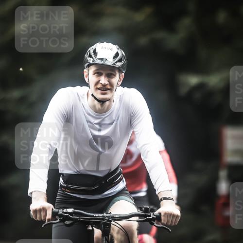 13.09.2026 - Stadtparktriathlon H.Heesch http://msf.ph/oto/10317713 13.09.2026 13:01:28 Radfahren 1079, 1254, 1308, 1384, 1404 meine-sportfotos.de