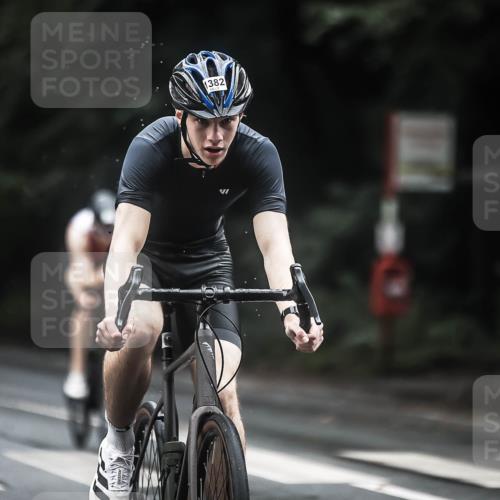 13.09.2026 - Stadtparktriathlon H.Heesch http://msf.ph/oto/10317811 13.09.2026 13:01:37 Radfahren 1224, 1254, 1293, 1308, 1326, 1382 meine-sportfotos.de