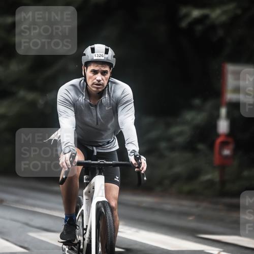 13.09.2026 - Stadtparktriathlon H.Heesch http://msf.ph/oto/10317817 13.09.2026 13:01:38 Radfahren 1224, 1254, 1293, 1308, 1326, 1382 meine-sportfotos.de
