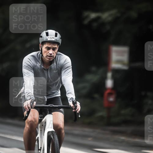 13.09.2026 - Stadtparktriathlon H.Heesch http://msf.ph/oto/10317827 13.09.2026 13:01:38 Radfahren 1224, 1254, 1293, 1308, 1326, 1382 meine-sportfotos.de