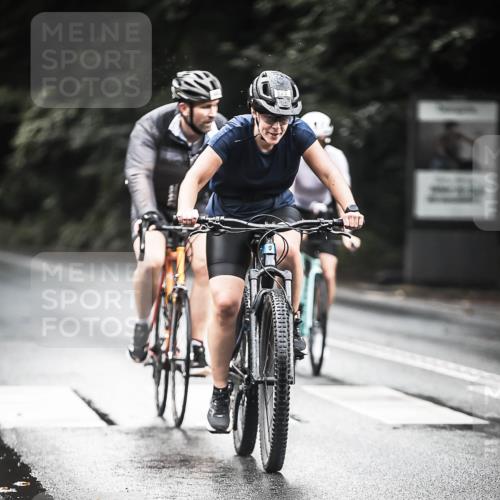 13.09.2026 - Stadtparktriathlon H.Heesch http://msf.ph/oto/10317869 13.09.2026 11:53:46 Radfahren 799, 817, 828, 838, 870, 874, 880, 907, 939 meine-sportfotos.de