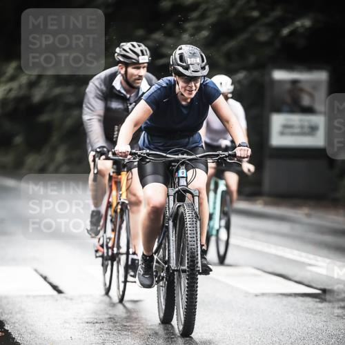 13.09.2026 - Stadtparktriathlon H.Heesch http://msf.ph/oto/10317880 13.09.2026 11:53:46 Radfahren 799, 817, 828, 838, 870, 874, 880, 907, 939 meine-sportfotos.de