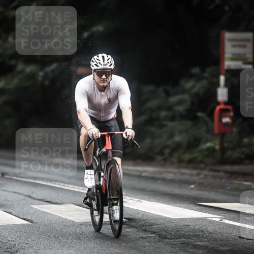 13.09.2026 - Stadtparktriathlon H.Heesch http://msf.ph/oto/10317914 13.09.2026 13:01:56 Radfahren 1189, 1232, 1248, 1287, 1299, 1329, 1355, 1376, 1393 meine-sportfotos.de