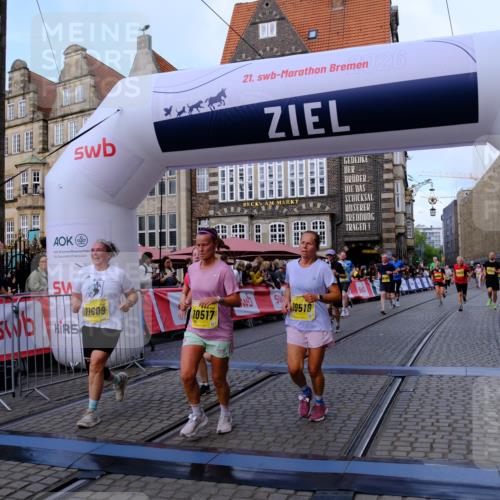 13.09.2026 - 21. swb-Marathon Bremen Tim E. http://msf.ph/oto/10317917 13.09.2026 10:57:40 Ziel 10166, 10177, 10226, 10300, 10394, 10517, 10518, 10578, 10687, 10969, 11106, 11365, 11480, 11498, 11609, 11667, 11734, 11966, 12037, 12111, 12263, 12372, 12382, 12383, 12400, 12411 meine-sportfotos.de