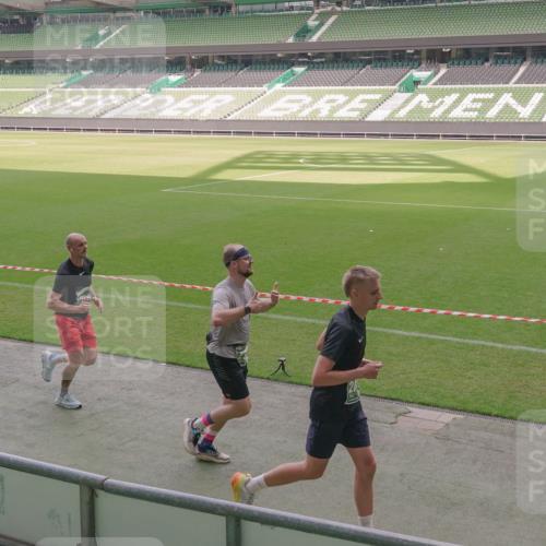 13.09.2026 - 21. swb-Marathon Bremen Michael Burmester http://msf.ph/oto/10317925 13.09.2026 12:53:16 Laufen im Stadion 102, 107, 145, 235, 313, 376, 472, 541, 560, 615, 616, 675, 683, 696, 740, 755, 792, 816, 827, 863, 982, 985, 987, 1033, 1056, 1076, 1207, 1232, 1252, 1297, 1419, 1433, 1445, 1468, 1492, 1528, 1542, 1551, 1646, 1664, 1704, 1707, 1814, 1955, 2007, 2008, 2043, 2055, 2203, 2280, 2350, 2362, 2401, 2422, 2454, 2480, 2498, 2499, 2623, 2701, 2767, 2820, 2847, 2858, 2882, 2971, 2997, 3085, 3149, 3236, 3336, 3362, 3413, 3448, 3566, 3830, 3899, 3988, 4283, 4475, 4573, 4605, 5152 meine-sportfotos.de