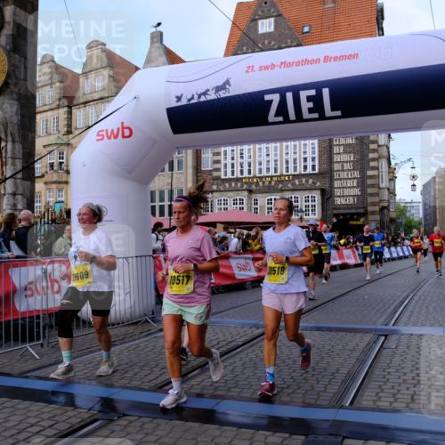 13.09.2026 - 21. swb-Marathon Bremen Tim E. http://msf.ph/oto/10317928 13.09.2026 10:57:40 Ziel 10166, 10177, 10226, 10300, 10394, 10517, 10518, 10578, 10687, 10969, 11106, 11365, 11480, 11498, 11609, 11667, 11734, 11966, 12037, 12111, 12263, 12372, 12382, 12383, 12400, 12411 meine-sportfotos.de