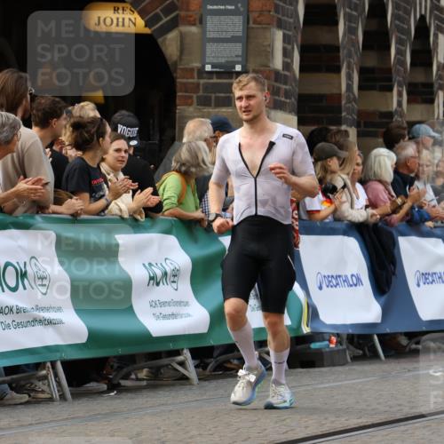 13.09.2026 - 21. swb-Marathon Bremen Strokosch-Dieckow http://msf.ph/oto/10317948 13.09.2026 13:07:04 Ziel 508, 521, 788, 1009, 2832, 3127, 3910, 4574, 4777, 5238, 6784, 6951, 8580, 8888, 1540, 1863, 3118, 4808, 6053, 7636, 7876, 8980, 9927 meine-sportfotos.de