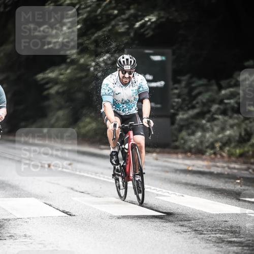 13.09.2026 - Stadtparktriathlon H.Heesch http://msf.ph/oto/10317963 13.09.2026 11:53:50 Radfahren 799, 817, 828, 838, 870, 874, 880, 939 meine-sportfotos.de