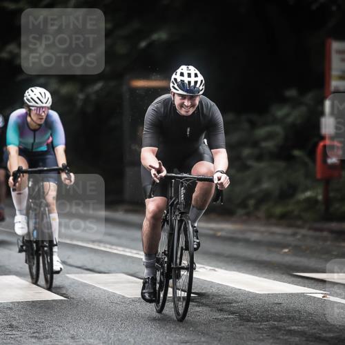 13.09.2026 - Stadtparktriathlon H.Heesch http://msf.ph/oto/10317984 13.09.2026 13:01:58 Radfahren 1189, 1232, 1248, 1255, 1287, 1299, 1329, 1355, 1376, 1393 meine-sportfotos.de