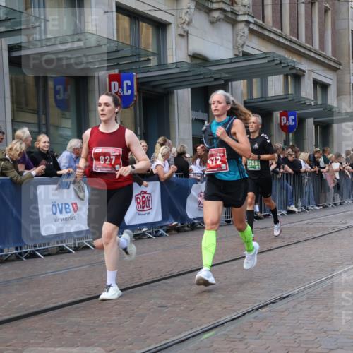 13.09.2026 - 21. swb-Marathon Bremen Strokosch-Dieckow http://msf.ph/oto/10317987 13.09.2026 13:16:59 Ziel 842, 2052, 3148, 4156, 4805, 6095, 6624, 6734, 6759, 6803, 6953, 7284, 8111, 8253, 8418, 8532, 8714, 8858, 385, 472, 675, 696, 734, 827, 985, 1970, 2319, 2473, 2474, 2809, 3246, 3706, 3716, 3961, 4135, 4137, 4156, 4485, 5772, 6049, 6531, 6535, 6704, 6819, 6953, 7297, 7387, 7875, 8858 meine-sportfotos.de