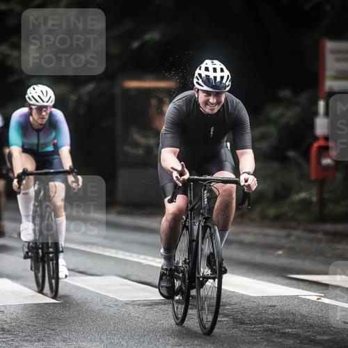 13.09.2026 - Stadtparktriathlon H.Heesch http://msf.ph/oto/10317989 13.09.2026 13:01:58 Radfahren 1189, 1232, 1248, 1255, 1287, 1299, 1329, 1355, 1376, 1393 meine-sportfotos.de