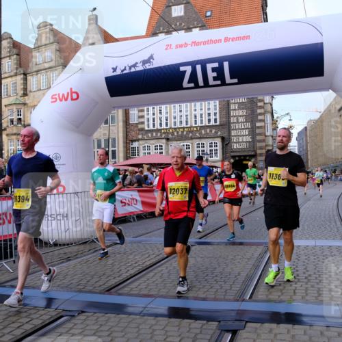 13.09.2026 - 21. swb-Marathon Bremen Tim E. http://msf.ph/oto/10318041 13.09.2026 10:57:44 Ziel 10177, 10226, 10300, 10394, 10517, 10518, 10687, 11106, 11365, 11480, 11498, 11609, 11734, 11965, 11966, 12037, 12111, 12263, 12372, 12400, 12411 meine-sportfotos.de