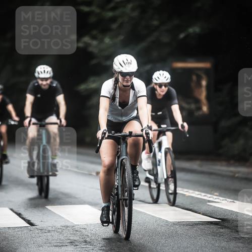13.09.2026 - Stadtparktriathlon H.Heesch http://msf.ph/oto/10318059 13.09.2026 13:02:00 Radfahren 1189, 1232, 1248, 1255, 1287, 1299, 1329, 1355, 1376, 1393 meine-sportfotos.de