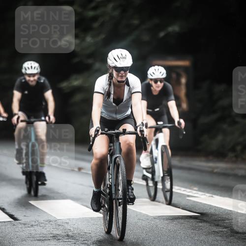 13.09.2026 - Stadtparktriathlon H.Heesch http://msf.ph/oto/10318069 13.09.2026 13:02:00 Radfahren 1189, 1232, 1248, 1255, 1287, 1299, 1329, 1355, 1376, 1393 meine-sportfotos.de