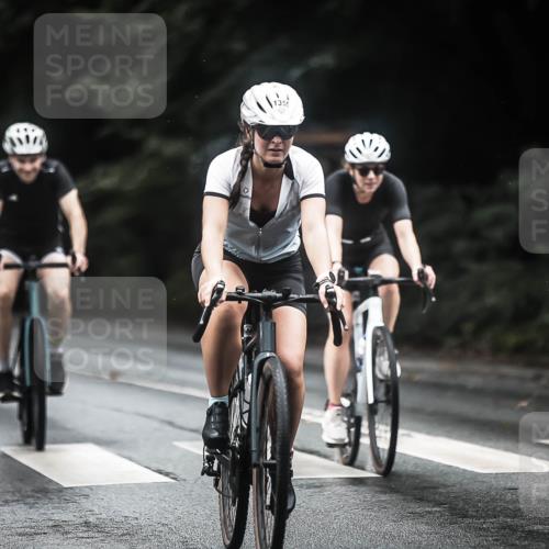 13.09.2026 - Stadtparktriathlon H.Heesch http://msf.ph/oto/10318085 13.09.2026 13:02:00 Radfahren 1189, 1232, 1248, 1255, 1287, 1299, 1329, 1355, 1376, 1393 meine-sportfotos.de