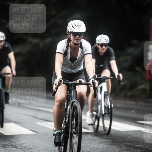 13.09.2026 - Stadtparktriathlon H.Heesch http://msf.ph/oto/10318090 13.09.2026 13:02:00 Radfahren 1189, 1232, 1248, 1255, 1287, 1299, 1329, 1355, 1376, 1393 meine-sportfotos.de