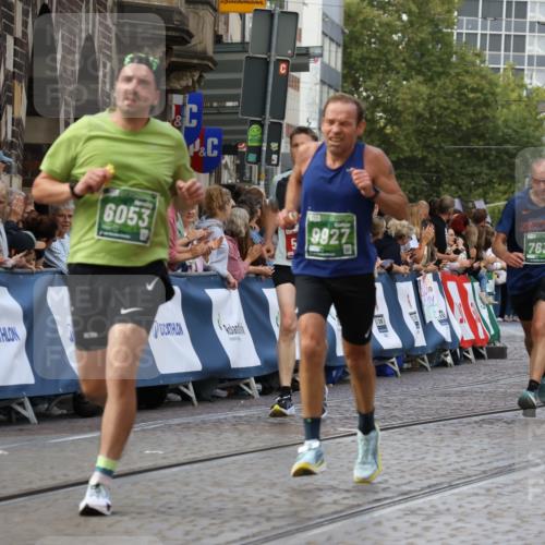 13.09.2026 - 21. swb-Marathon Bremen Strokosch-Dieckow http://msf.ph/oto/10318126 13.09.2026 13:07:07 Ziel 508, 521, 749, 788, 1009, 3127, 3910, 4574, 5238, 6784, 6951, 8580, 8888, 1863, 3043, 3118, 4808, 6053, 7636, 7876, 8980, 9927 meine-sportfotos.de