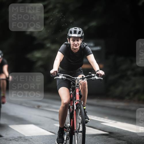 13.09.2026 - Stadtparktriathlon H.Heesch http://msf.ph/oto/10318140 13.09.2026 13:02:02 Radfahren 1189, 1217, 1232, 1248, 1255, 1287, 1299, 1329, 1355, 1393, 1411 meine-sportfotos.de