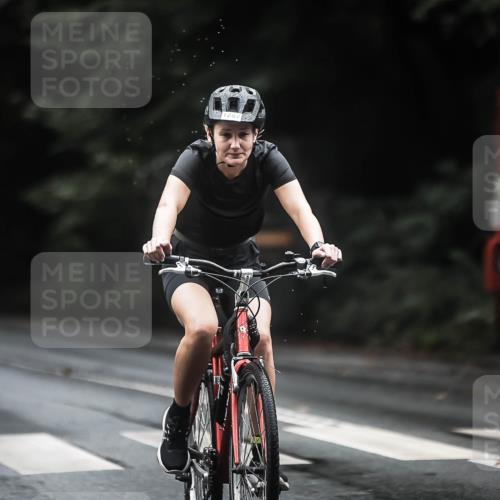 13.09.2026 - Stadtparktriathlon H.Heesch http://msf.ph/oto/10318145 13.09.2026 13:02:02 Radfahren 1189, 1217, 1232, 1248, 1255, 1287, 1299, 1329, 1355, 1393, 1411 meine-sportfotos.de