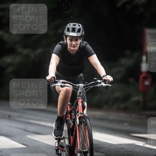 13.09.2026 - Stadtparktriathlon H.Heesch http://msf.ph/oto/10318152 13.09.2026 13:02:03 Radfahren 1217, 1232, 1248, 1255, 1287, 1299, 1329, 1355, 1393, 1411 meine-sportfotos.de