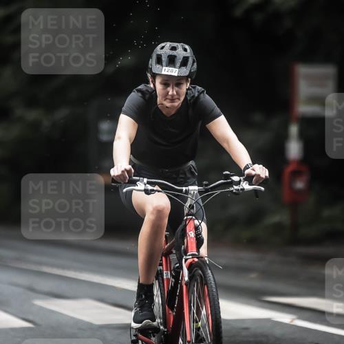 13.09.2026 - Stadtparktriathlon H.Heesch http://msf.ph/oto/10318161 13.09.2026 13:02:03 Radfahren 1217, 1232, 1248, 1255, 1287, 1299, 1329, 1355, 1393, 1411 meine-sportfotos.de