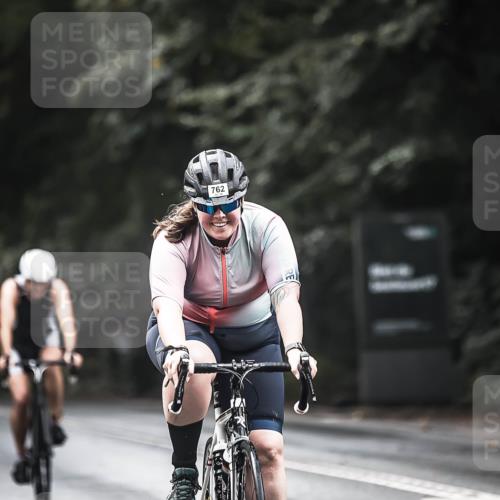 13.09.2026 - Stadtparktriathlon H.Heesch http://msf.ph/oto/10318177 13.09.2026 11:54:03 Radfahren 759, 762, 785, 835, 871, 945 meine-sportfotos.de