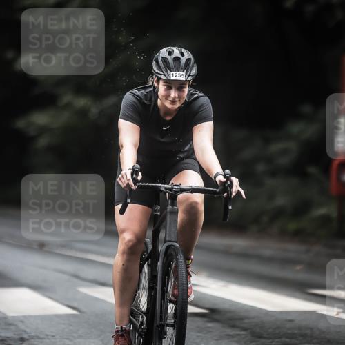 13.09.2026 - Stadtparktriathlon H.Heesch http://msf.ph/oto/10318178 13.09.2026 13:02:04 Radfahren 1217, 1232, 1248, 1255, 1287, 1329, 1355, 1373, 1393, 1411, 1425 meine-sportfotos.de