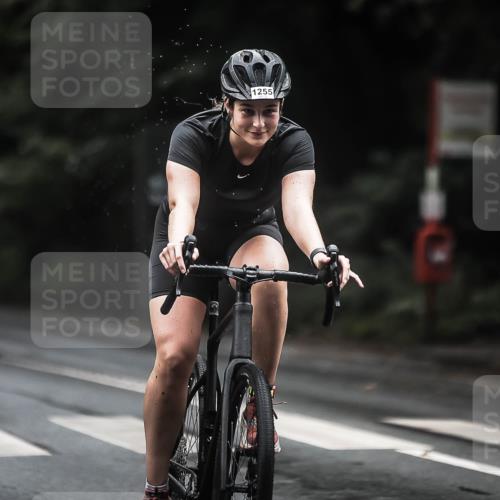 13.09.2026 - Stadtparktriathlon H.Heesch http://msf.ph/oto/10318190 13.09.2026 13:02:04 Radfahren 1217, 1232, 1248, 1255, 1287, 1329, 1355, 1373, 1393, 1411, 1425 meine-sportfotos.de