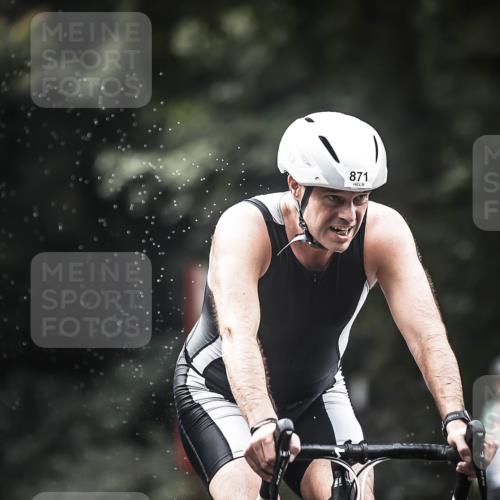 13.09.2026 - Stadtparktriathlon H.Heesch http://msf.ph/oto/10318244 13.09.2026 11:54:05 Radfahren 759, 762, 785, 835, 871, 882, 926, 945 meine-sportfotos.de