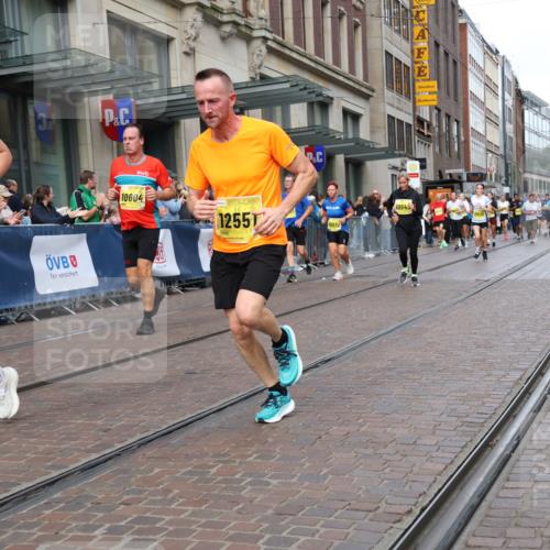 13.09.2026 - 21. swb-Marathon Bremen Strokosch-Dieckow http://msf.ph/oto/10318267 13.09.2026 10:57:55 Ziel 10249, 10494, 10530, 10543, 10604, 10673, 10750, 10798, 10826, 10828, 10903, 10914, 10931, 10932, 11120, 11131, 11152, 11202, 11295, 11388, 11403, 11420, 11455, 11686, 11750, 11752, 11884, 11906, 11952, 11953, 12017, 12092, 12386, 12387, 12441, 12482, 12518, 10078, 10460, 10559, 10565, 10707, 10728, 11136, 11153, 11245, 11332, 11532, 11568, 11824, 11856, 11863, 12222, 12228, 12231, 12264, 12427, 12551 meine-sportfotos.de